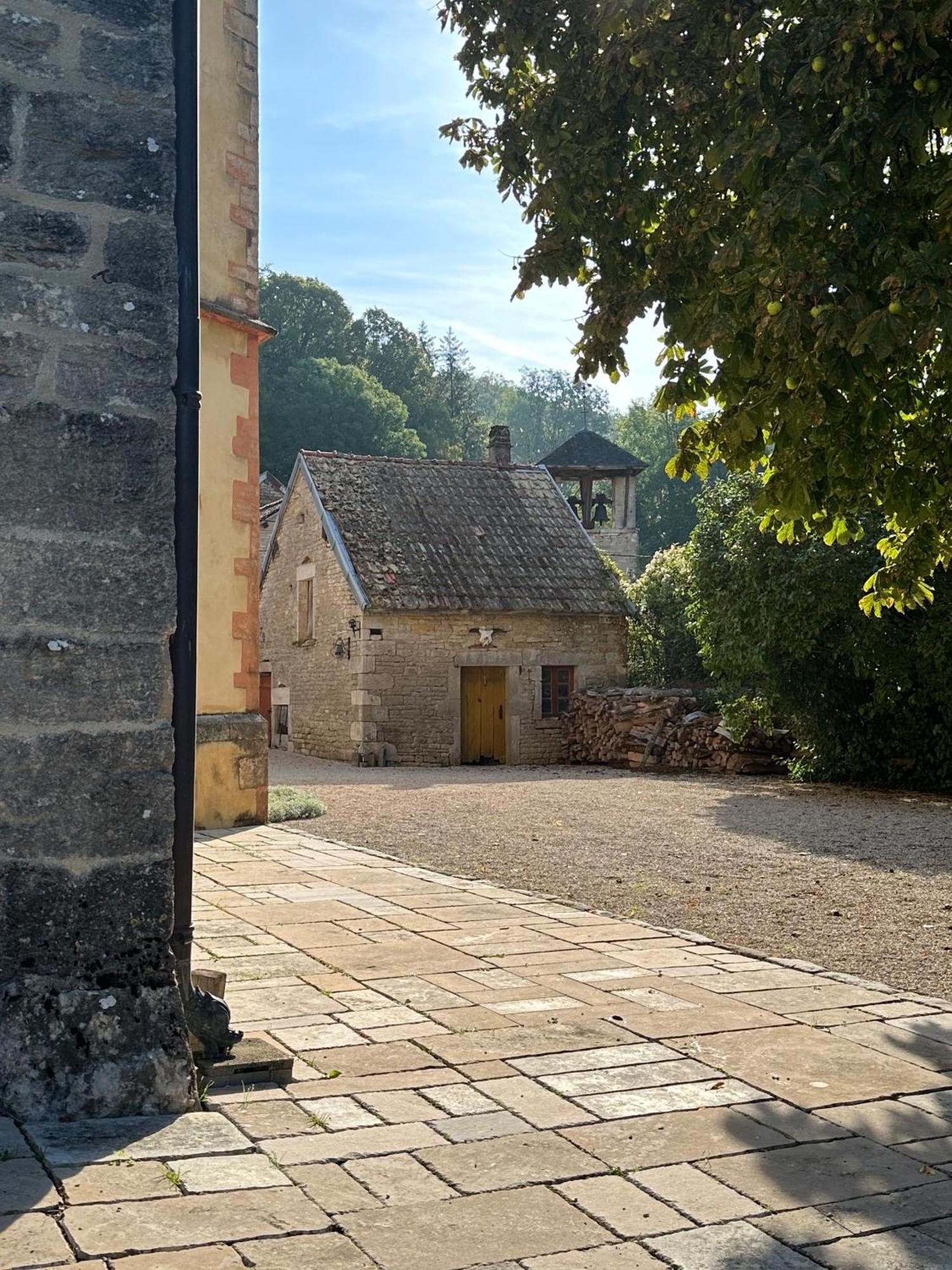 Chateau De Champrenault, Voyagez Dans Le Temps Экстерьер фото